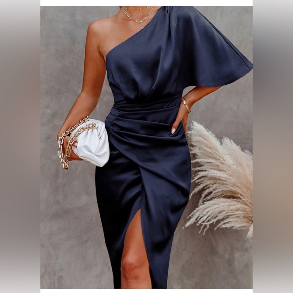 Navy blue one shoulder dress